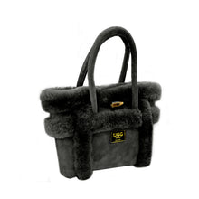 Load image into Gallery viewer, SHEEPSKIN HANDBAG #BLACK
